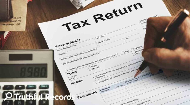 Can Background Checks See Tax Returns?